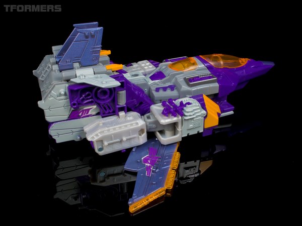 TFormers Gallery   Siege On Cybertron Tidal Wave 051 (51 of 124)